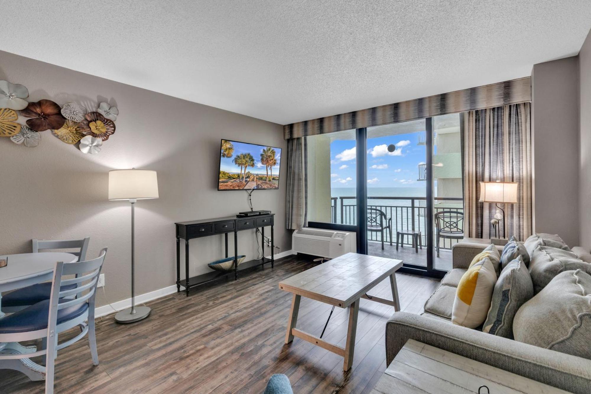 Ocean-Front Condos At Patricia Grand Myrtle Beach Bagian luar foto